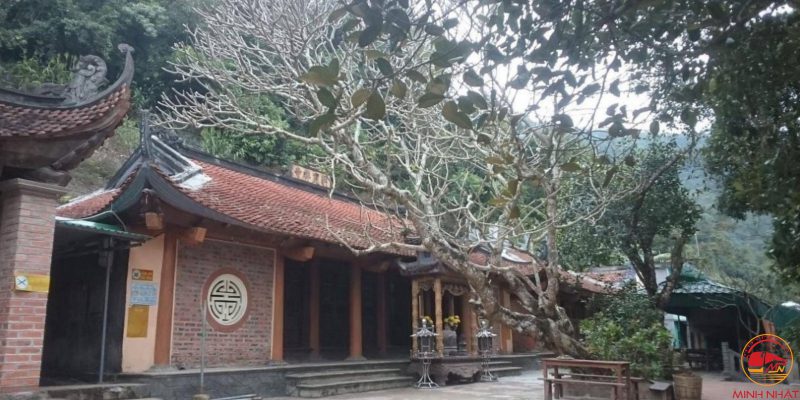 Chùa Giải Oan tại Yên Tử – nơi gắn liền với truyền thuyết về các cung tần nhà Trần.